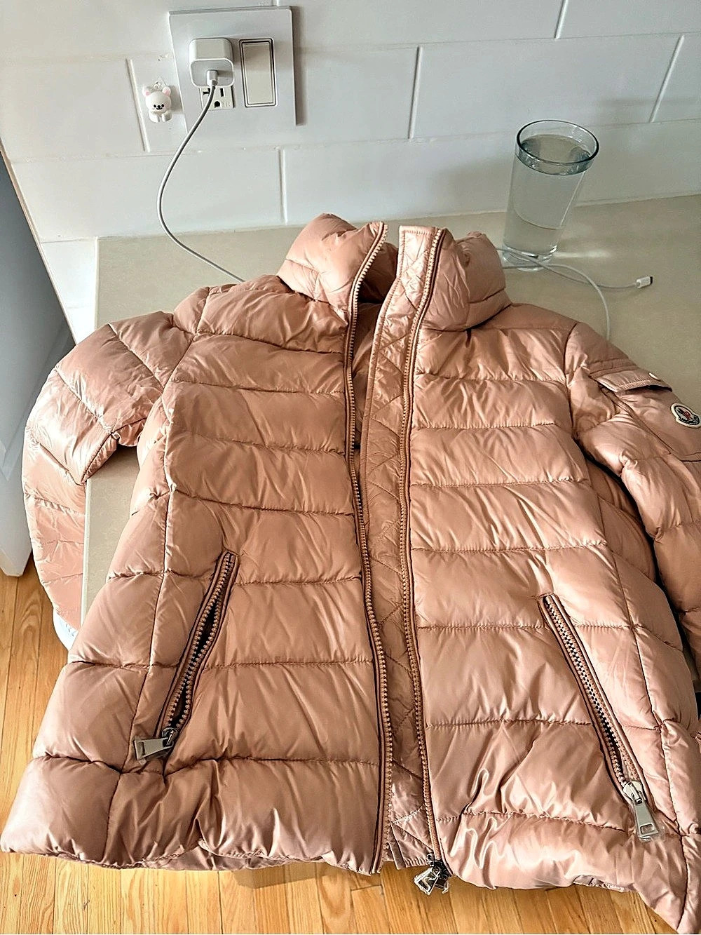 Moncler Verone Down Jacket Women's Puffer Pink